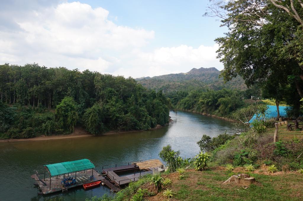 Kwainoy Riverpark Hotel Ban Huai Maenam Noi Buitenkant foto