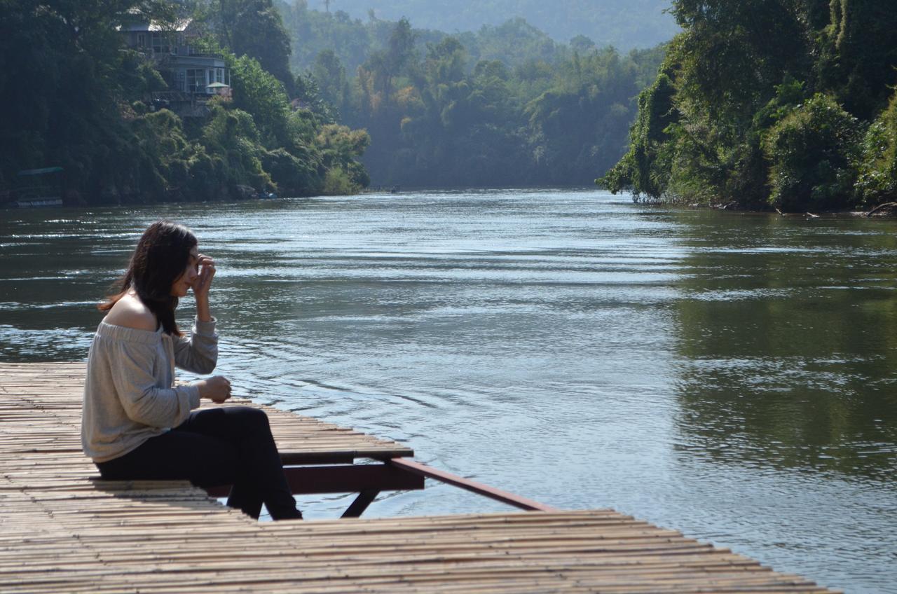 Kwainoy Riverpark Hotel Ban Huai Maenam Noi Buitenkant foto